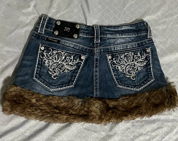 Y2K Raw Edge Skirt