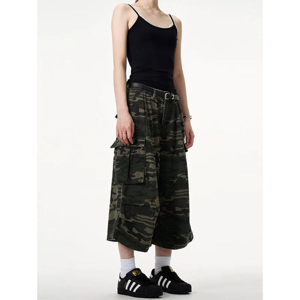Y2K Camouflage Short Jeans