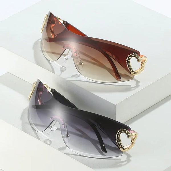 Y2K Sporty Heart Sunglasses