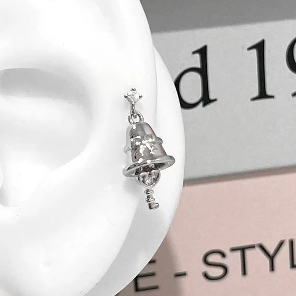 Y2K Love Star Ear Cuff